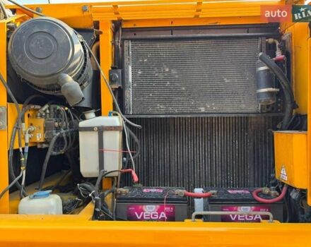 Желтый ЖЦБ ЖС 175, объемом двигателя 5.19 л и пробегом 980 тыс. км за 65117 $, фото 33 на Automoto.ua