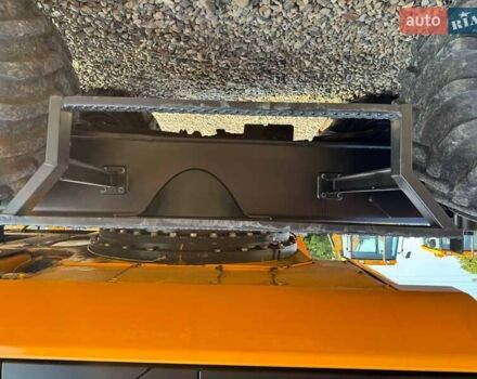 Желтый ЖЦБ ЖС 175, объемом двигателя 5.19 л и пробегом 980 тыс. км за 65117 $, фото 20 на Automoto.ua