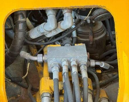 Желтый ЖЦБ ЖС 175, объемом двигателя 5.19 л и пробегом 980 тыс. км за 65117 $, фото 18 на Automoto.ua