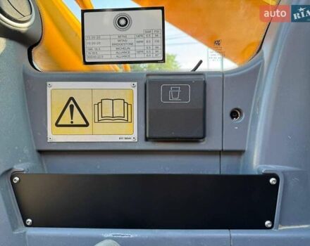 Желтый ЖЦБ ЖС 175, объемом двигателя 5.19 л и пробегом 980 тыс. км за 65538 $, фото 60 на Automoto.ua
