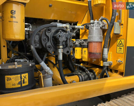 ЖЦБ ЖС 200 2012 у Львові на Automoto.ua ЖЦБ ЖС 200, об'ємом двигуна 0 л та пробігом 8 тис. км за 55257 $, фото 15 на Automoto.ua