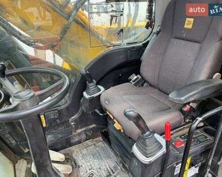 ЖЦБ ЖС 200, объемом двигателя 0 л и пробегом 9 тыс. км за 80577 $, фото 7 на Automoto.ua