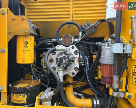 ЖЦБ ЖС 210, об'ємом двигуна 0 л та пробігом 10 тис. км за 67767 $, фото 19 на Automoto.ua