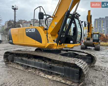 ЖЦБ ЖС 220, объемом двигателя 0 л и пробегом 8 тыс. км за 64262 $, фото 1 на Automoto.ua