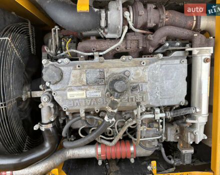 ЖЦБ ЖС 220, объемом двигателя 0 л и пробегом 8 тыс. км за 64262 $, фото 18 на Automoto.ua