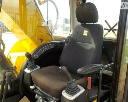 Желтый ЖЦБ ЖС 220, объемом двигателя 4.8 л и пробегом 6 тыс. км за 55333 $, фото 17 на Automoto.ua