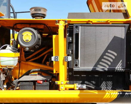 ЖЦБ JS 205, объемом двигателя 0 л и пробегом 1 тыс. км за 116947 $, фото 8 на Automoto.ua