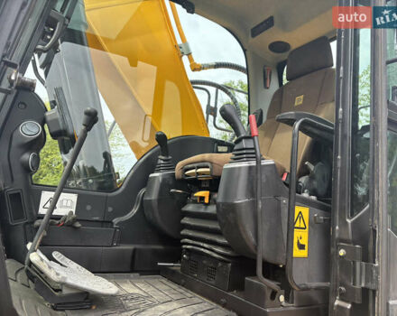 ЖЦБ JS 220LC, объемом двигателя 0 л и пробегом 10 тыс. км за 70118 $, фото 27 на Automoto.ua