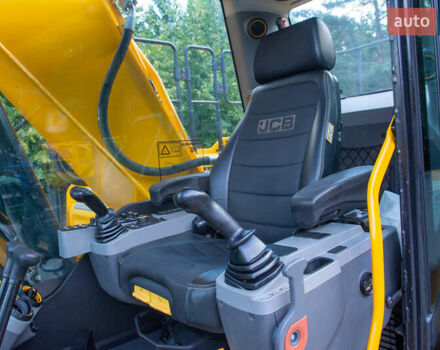 ЖЦБ JS 220LC, об'ємом двигуна 0 л та пробігом 0 тис. км за 75758 $, фото 16 на Automoto.ua