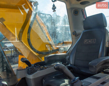 ЖЦБ JS 220LC, об'ємом двигуна 0 л та пробігом 0 тис. км за 75537 $, фото 9 на Automoto.ua