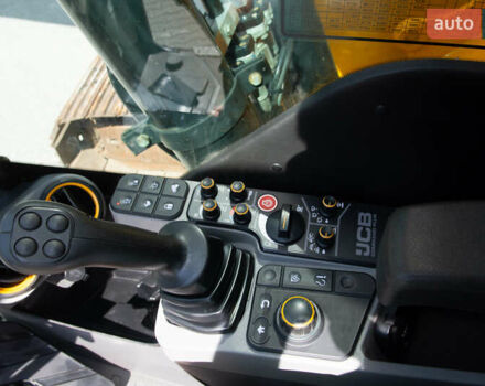 ЖЦБ JS 220LC, об'ємом двигуна 0 л та пробігом 0 тис. км за 116092 $, фото 24 на Automoto.ua