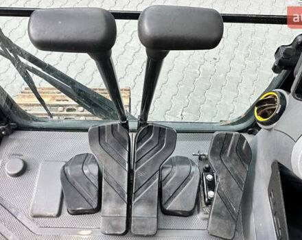 ЖЦБ JS 220LC, об'ємом двигуна 0 л та пробігом 0 тис. км за 114837 $, фото 17 на Automoto.ua