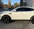 Белый Ягуар E-Pace, объемом двигателя 2 л и пробегом 77 тыс. км за 25000 $, фото 1 на Automoto.ua