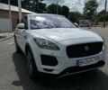 Белый Ягуар E-Pace, объемом двигателя 2 л и пробегом 185 тыс. км за 17600 $, фото 1 на Automoto.ua