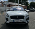 Белый Ягуар E-Pace, объемом двигателя 2 л и пробегом 185 тыс. км за 21000 $, фото 1 на Automoto.ua