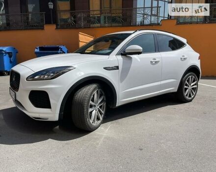 Белый Ягуар E-Pace, объемом двигателя 2 л и пробегом 37 тыс. км за 30600 $, фото 14 на Automoto.ua