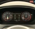 Белый Ягуар E-Pace, объемом двигателя 2 л и пробегом 120 тыс. км за 25500 $, фото 73 на Automoto.ua