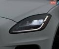 Белый Ягуар E-Pace, объемом двигателя 2 л и пробегом 120 тыс. км за 25500 $, фото 3 на Automoto.ua