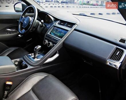 Білий Ягуар E-Pace, об'ємом двигуна 2 л та пробігом 34 тис. км за 27500 $, фото 21 на Automoto.ua