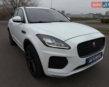 Белый Ягуар E-Pace, объемом двигателя 2 л и пробегом 120 тыс. км за 25500 $, фото 18 на Automoto.ua