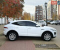 Білий Ягуар E-Pace, об'ємом двигуна 2 л та пробігом 145 тис. км за 28300 $, фото 4 на Automoto.ua
