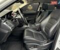 Белый Ягуар E-Pace, объемом двигателя 2 л и пробегом 58 тыс. км за 24300 $, фото 13 на Automoto.ua