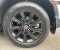 Белый Ягуар E-Pace, объемом двигателя 2 л и пробегом 74 тыс. км за 28000 $, фото 32 на Automoto.ua