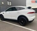 Белый Ягуар E-Pace, объемом двигателя 2 л и пробегом 74 тыс. км за 28000 $, фото 9 на Automoto.ua