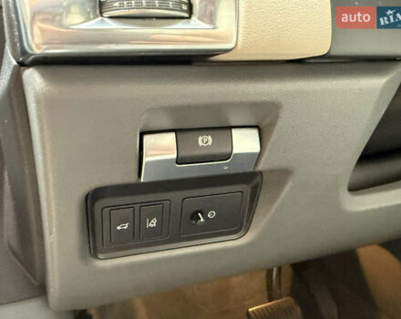 Білий Ягуар E-Pace, об'ємом двигуна 2 л та пробігом 145 тис. км за 28300 $, фото 20 на Automoto.ua