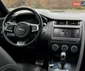 Белый Ягуар E-Pace, объемом двигателя 2 л и пробегом 120 тыс. км за 25500 $, фото 48 на Automoto.ua