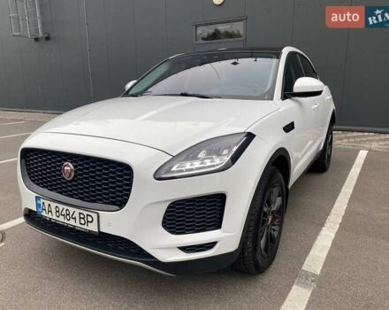 Белый Ягуар E-Pace, объемом двигателя 2 л и пробегом 74 тыс. км за 28000 $, фото 2 на Automoto.ua