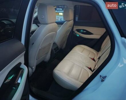 Белый Ягуар E-Pace, объемом двигателя 2 л и пробегом 117 тыс. км за 18850 $, фото 27 на Automoto.ua