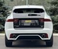 Белый Ягуар E-Pace, объемом двигателя 2 л и пробегом 38 тыс. км за 21500 $, фото 9 на Automoto.ua
