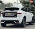 Белый Ягуар E-Pace, объемом двигателя 2 л и пробегом 38 тыс. км за 21500 $, фото 19 на Automoto.ua