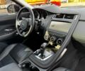 Белый Ягуар E-Pace, объемом двигателя 2 л и пробегом 59 тыс. км за 28490 $, фото 31 на Automoto.ua
