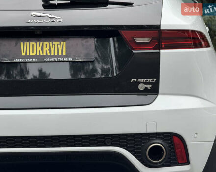 Белый Ягуар E-Pace, объемом двигателя 2 л и пробегом 38 тыс. км за 21500 $, фото 21 на Automoto.ua