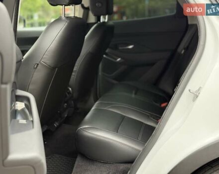 Білий Ягуар E-Pace, об'ємом двигуна 2 л та пробігом 72 тис. км за 26999 $, фото 10 на Automoto.ua