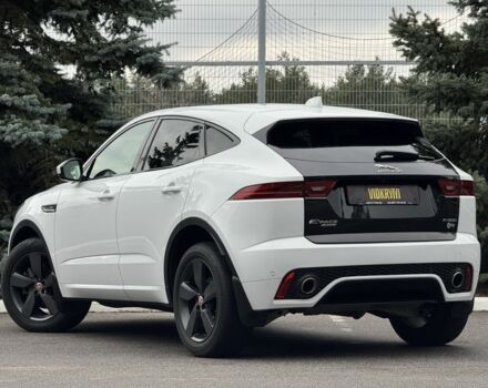 Белый Ягуар E-Pace, объемом двигателя 2 л и пробегом 38 тыс. км за 21500 $, фото 8 на Automoto.ua