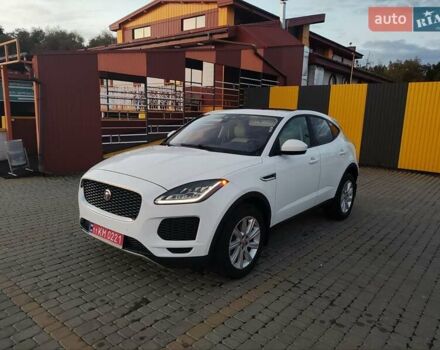 Белый Ягуар E-Pace, объемом двигателя 2 л и пробегом 117 тыс. км за 18850 $, фото 2 на Automoto.ua