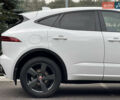 Белый Ягуар E-Pace, объемом двигателя 2 л и пробегом 38 тыс. км за 21500 $, фото 12 на Automoto.ua
