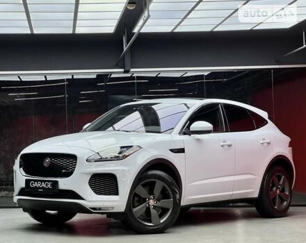 Белый Ягуар E-Pace, объемом двигателя 2 л и пробегом 33 тыс. км за 33500 $, фото 7 на Automoto.ua