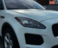 Білий Ягуар E-Pace, об'ємом двигуна 2 л та пробігом 59 тис. км за 28490 $, фото 3 на Automoto.ua