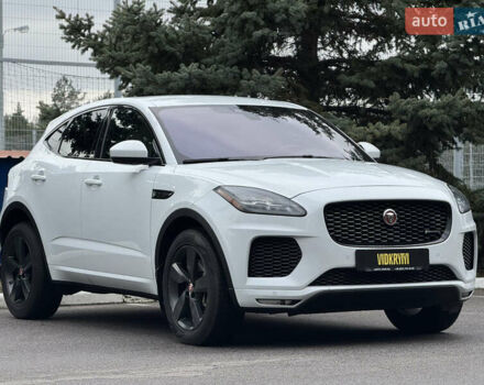 Белый Ягуар E-Pace, объемом двигателя 2 л и пробегом 38 тыс. км за 21500 $, фото 4 на Automoto.ua