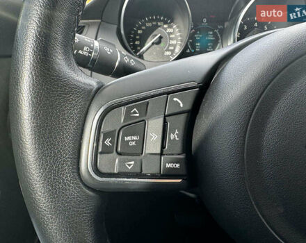 Білий Ягуар E-Pace, об'ємом двигуна 2 л та пробігом 59 тис. км за 28490 $, фото 14 на Automoto.ua