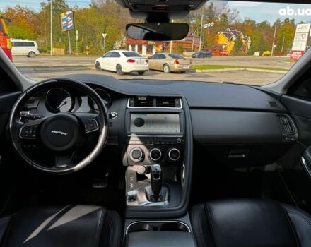 Белый Ягуар E-Pace, объемом двигателя 2 л и пробегом 59 тыс. км за 28490 $, фото 26 на Automoto.ua