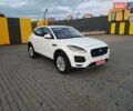 Белый Ягуар E-Pace, объемом двигателя 2 л и пробегом 117 тыс. км за 18850 $, фото 1 на Automoto.ua