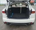 Белый Ягуар E-Pace, объемом двигателя 2 л и пробегом 117 тыс. км за 18000 $, фото 12 на Automoto.ua