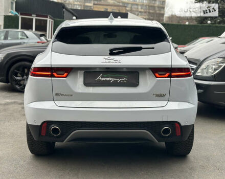 Білий Ягуар E-Pace, об'ємом двигуна 2 л та пробігом 99 тис. км за 26999 $, фото 8 на Automoto.ua