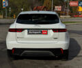 Білий Ягуар E-Pace, об'ємом двигуна 2 л та пробігом 59 тис. км за 28490 $, фото 6 на Automoto.ua
