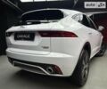 Белый Ягуар E-Pace, объемом двигателя 2 л и пробегом 33 тыс. км за 32500 $, фото 17 на Automoto.ua